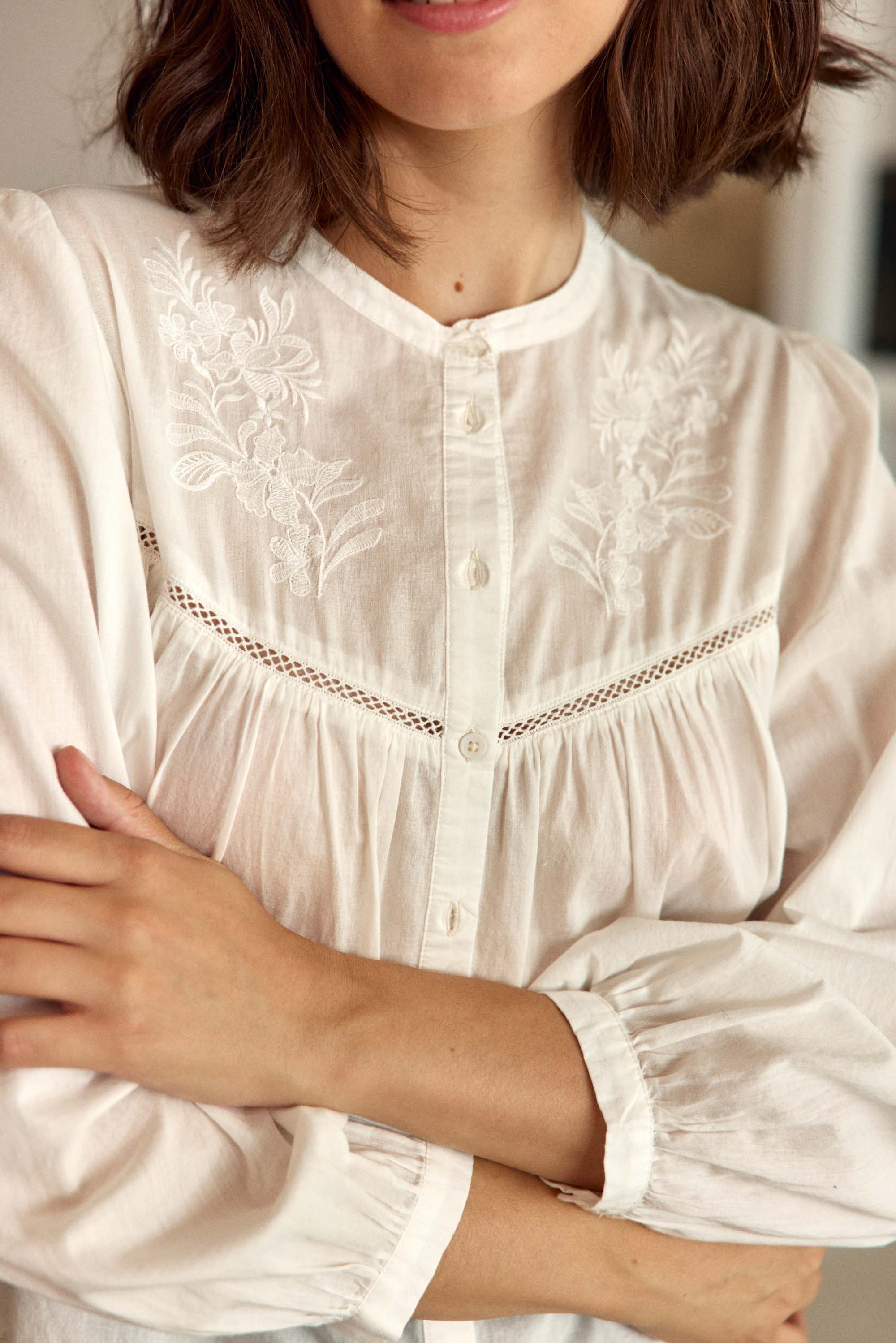 Blouse coton brodée écrue - Berti