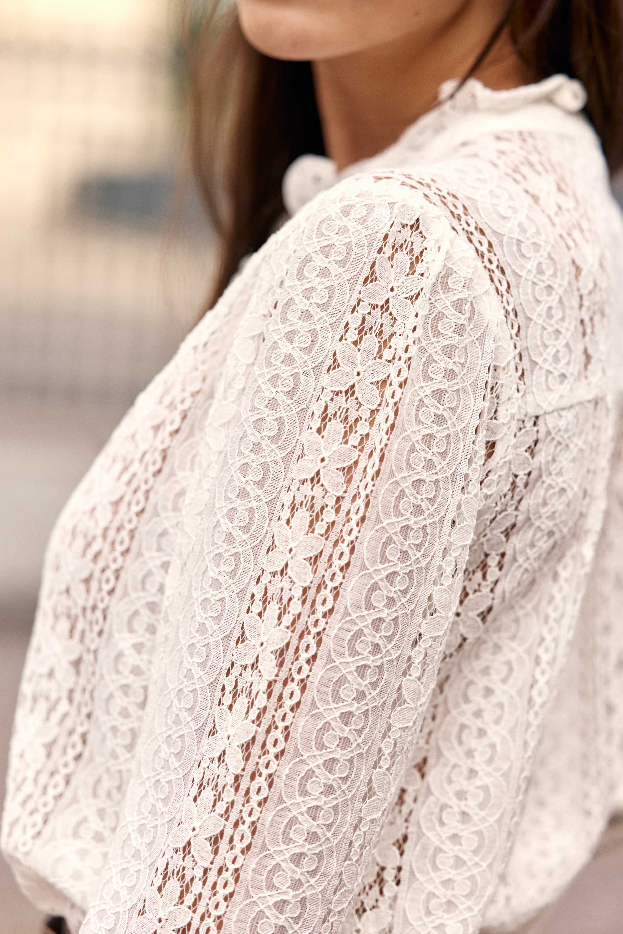 Blouse dentelle écrue - Besma