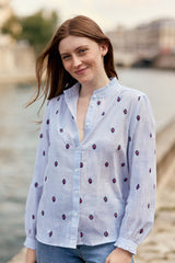 Blouse bleue à broderies - Blooma
