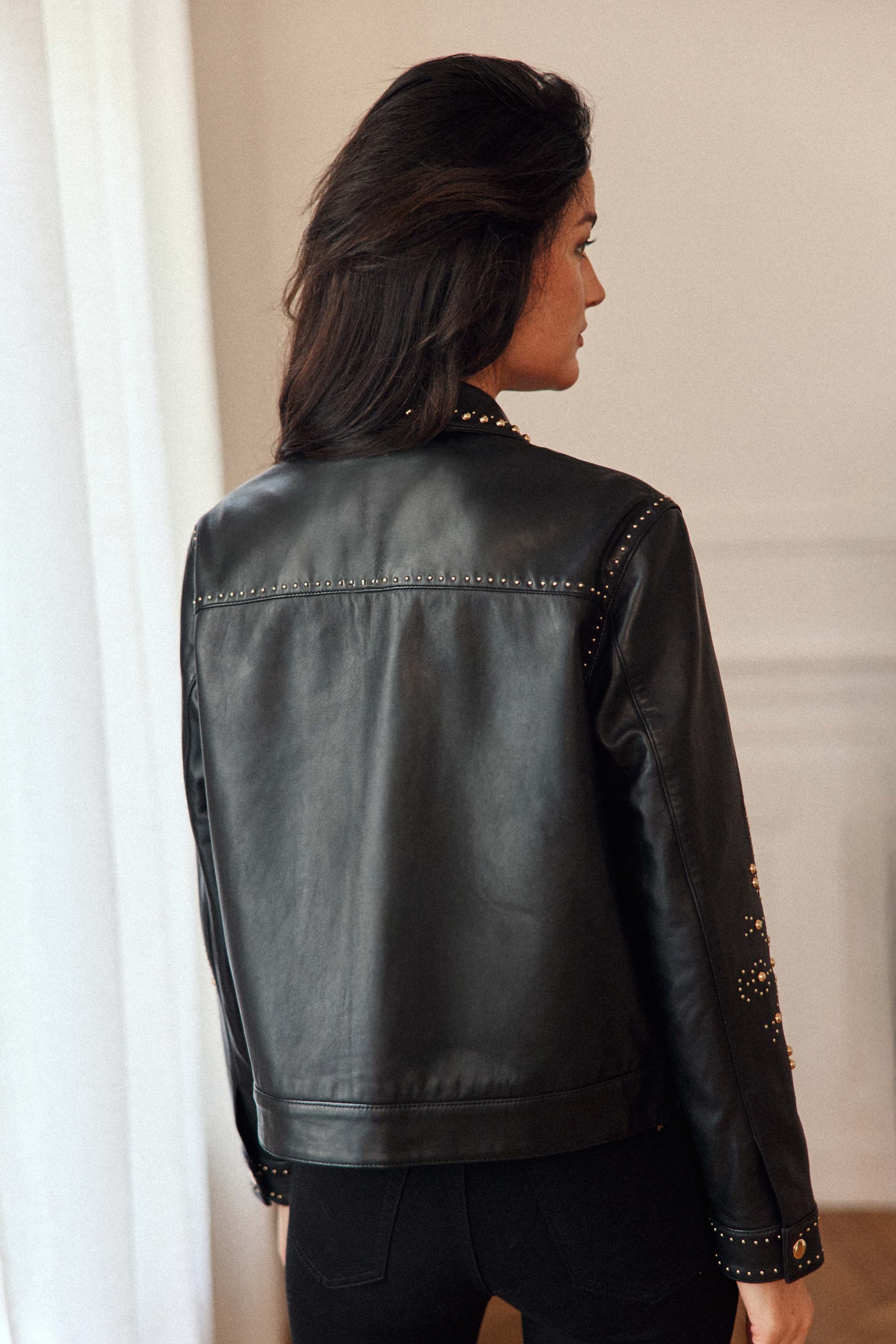 Veste en cuir noir cloutée - Firna