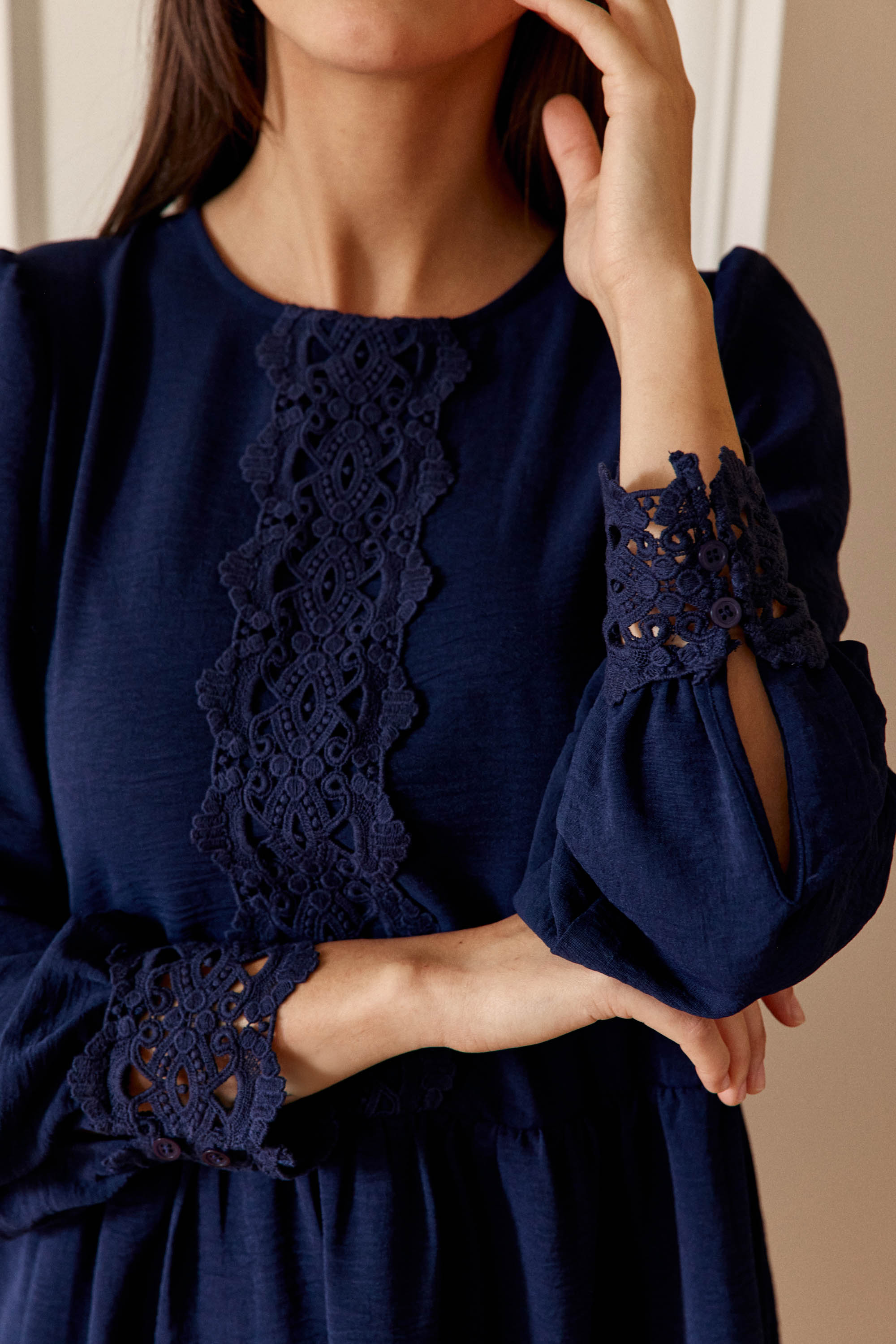 Robe courte dentelle marine - Riel