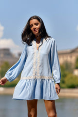 Robe courte broderies bleue ciel - Riman